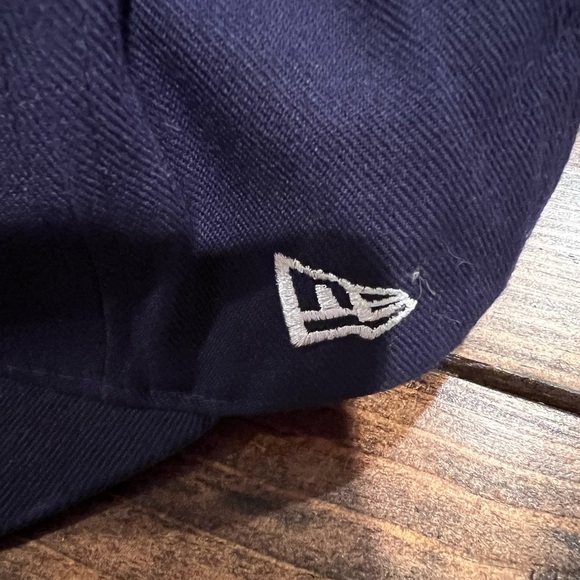 New York Yankees Men flat bill cap hat, EUC, baseball, major league MLB, sports - Picture 3 of 6